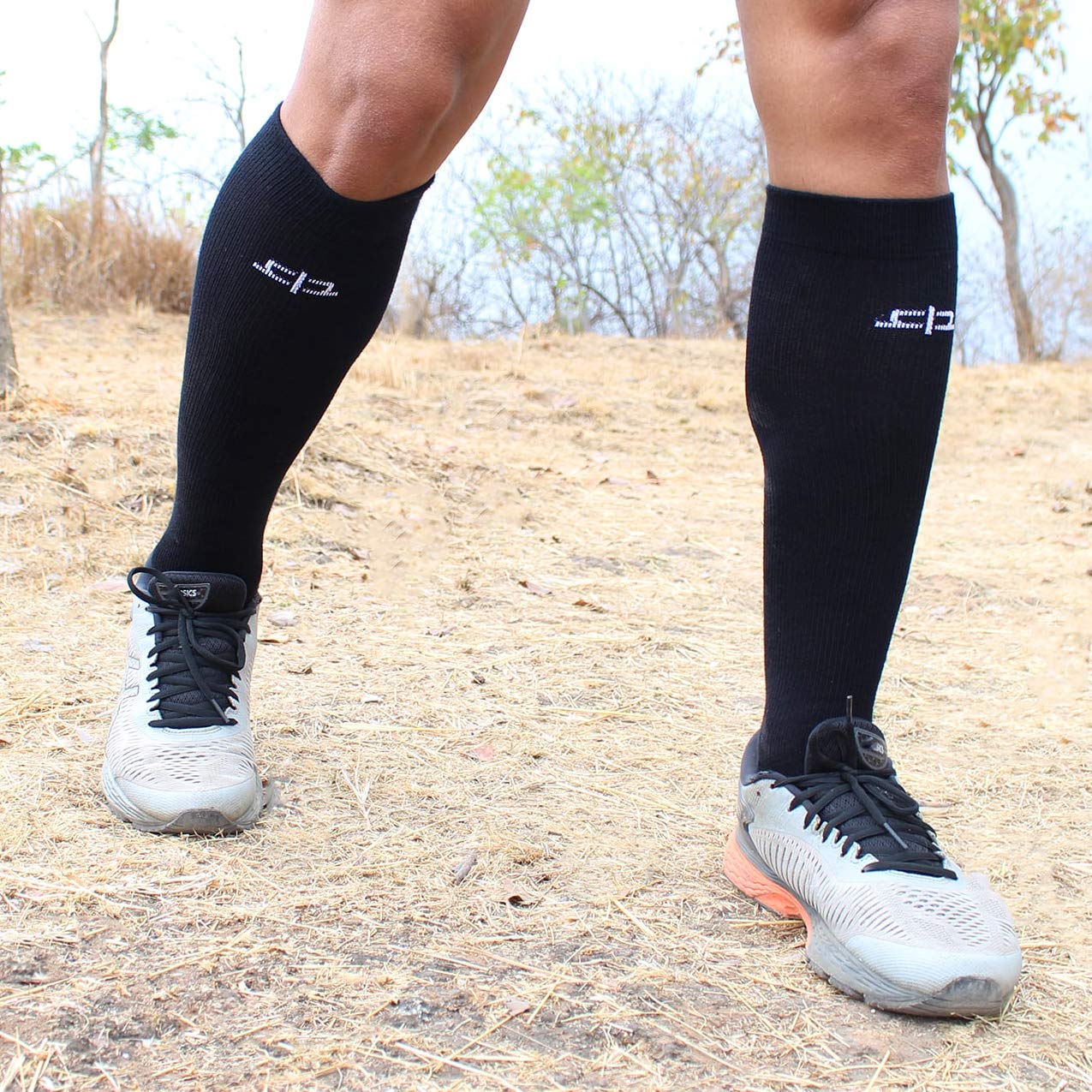 Heelium Bamboo Compression Socks For Men & Women | Odour Free & Superior Grip | Running, Cycling, Boosts Blood Circulation & Recovery